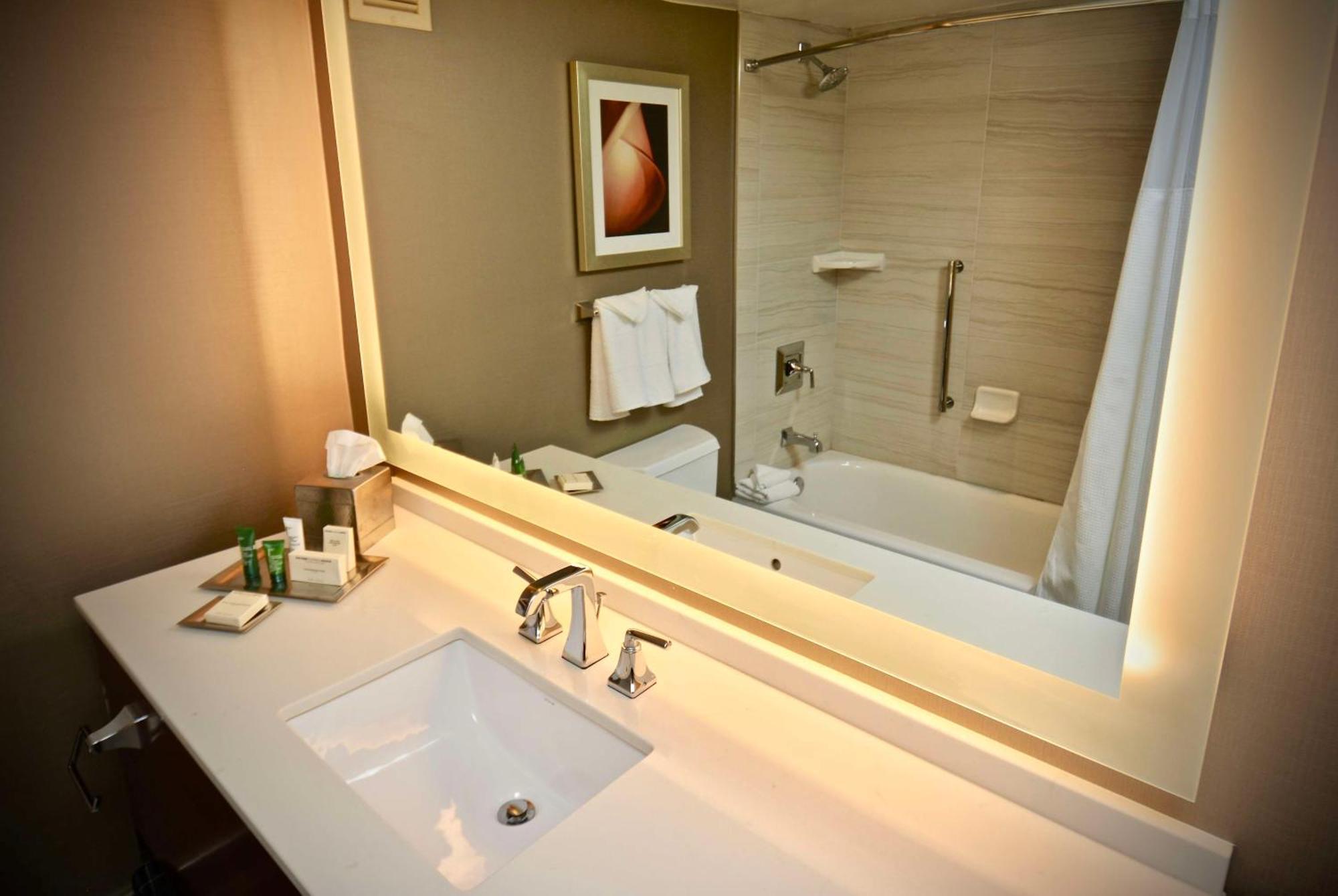 Hilton Atlanta Northeast Norcross Exterior foto